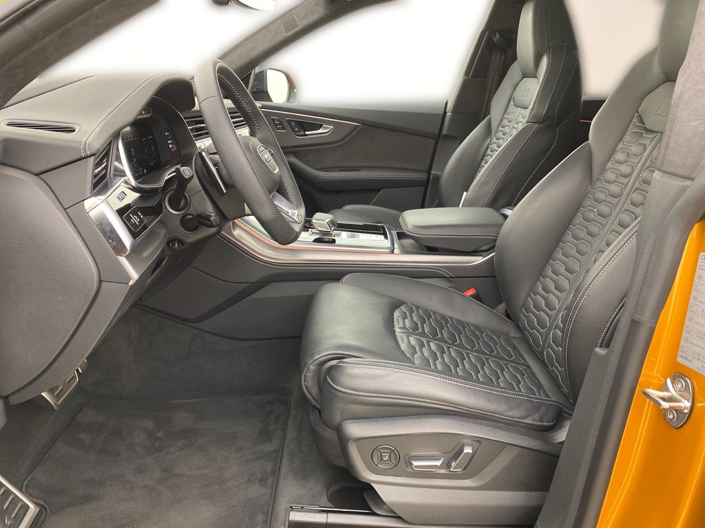 AUDI RS Q8 - předváděcí auto skladem, super cena | nákup online | oranžová metalíza | online prodej | autoibuy.com